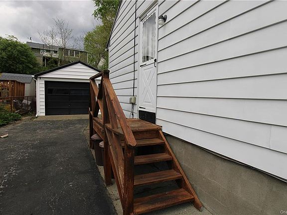 2nd image of 35 Flemming Dr