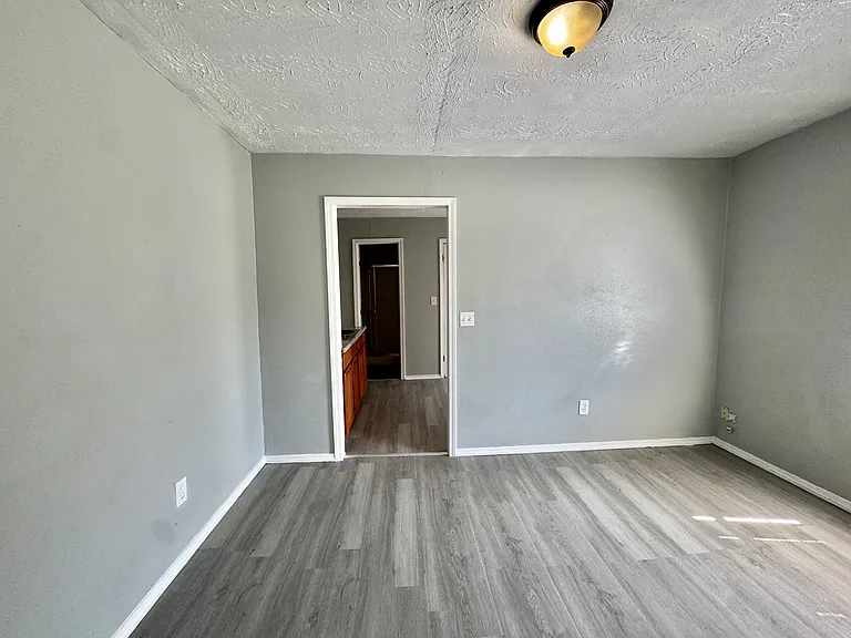 1501 SW 30th St #1501 — Photo 8