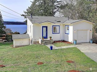 1334 S West Camano Dr, Camano Island, WA 98282