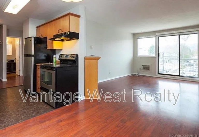 625 Rowcliffe Ave #202 — Photo 1