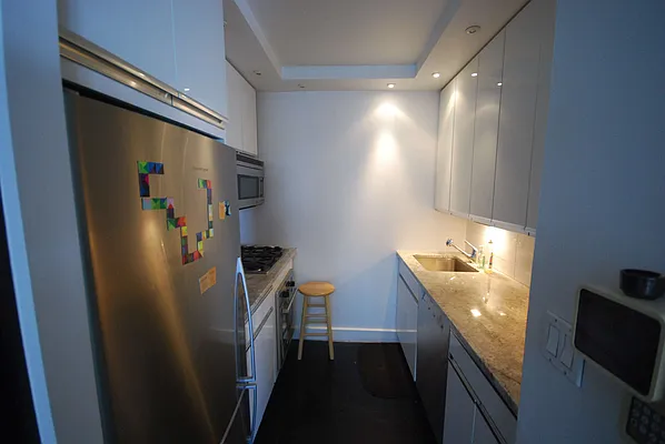 Rented by Luxury Habitat | media 12