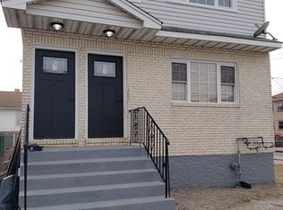 6963 Almeda Ave, Arverne, NY 11692