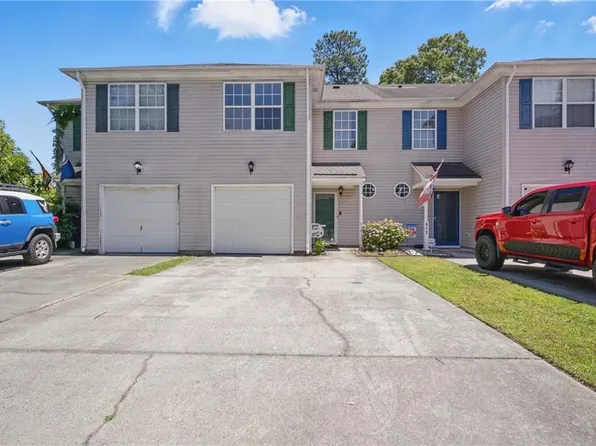 610 Barberton Dr, Virginia Beach, VA 23451