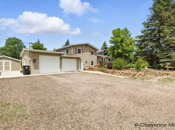 4712 Griffith Ave, Cheyenne, WY 82009