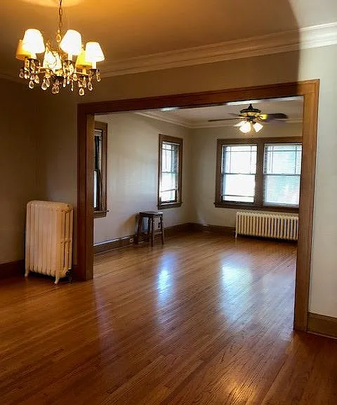 3715 Columbus Ave #4 — Photo 2