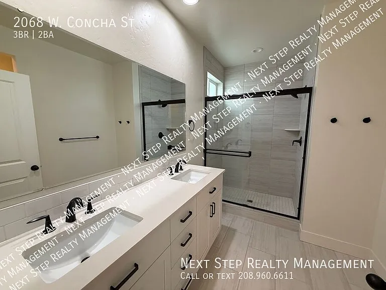 2068 W Concha St — Photo 13