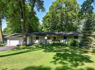 2885 Westedge Blvd, Mound, MN 55364