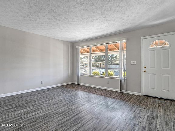 5th image of 5705 HILLMAN Drive