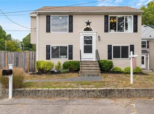 23 Brighton Ave, Warwick, RI 02886