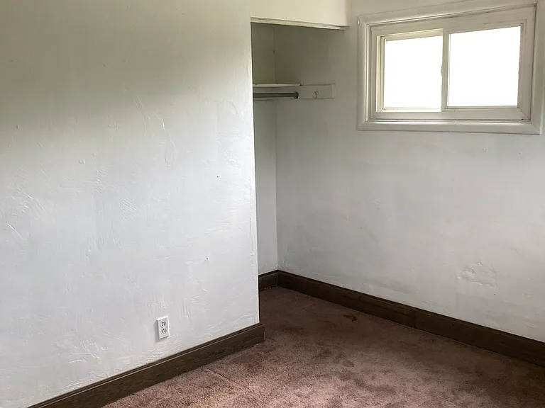 168 Graham Rd — Photo 8