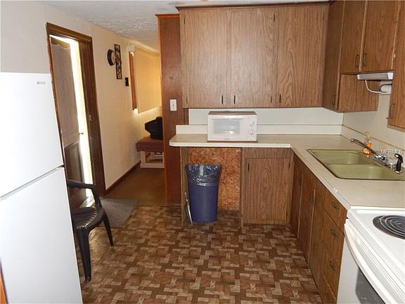 3rd image of 2231 Bouyer St