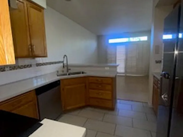 293 Scotts Valley — Photo 17