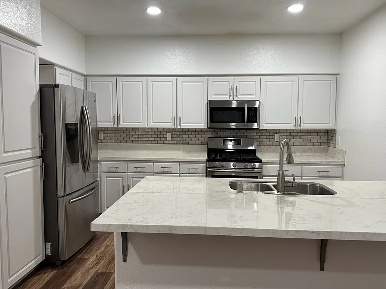 12364 Carmel Country Rd #C201 — Photo 36