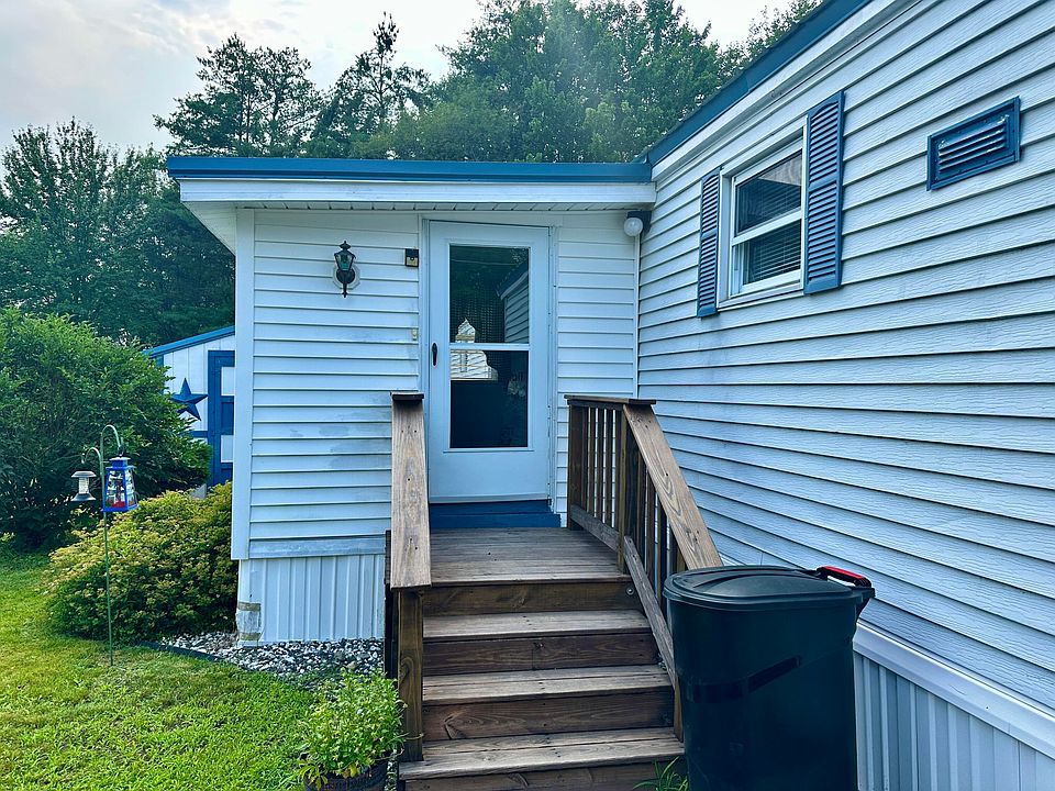 33 Patio Park Lane, Gorham, ME 04038 Zillow