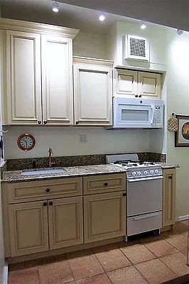 Rented by Susan Finkel, LREB | media 17