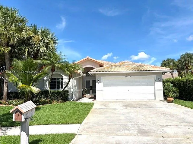 16850 Crestview Ln — Photo 29