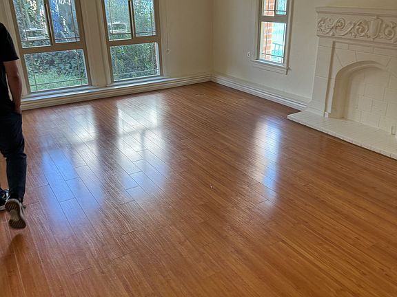 4th image of 644 Landfair Ave