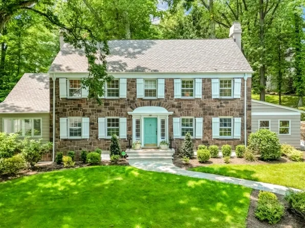 365 Harding Dr, South Orange Village Twp., NJ 07079
