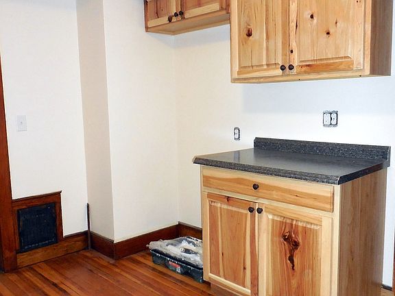 5th image of 57 Park Ave #2