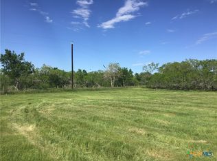 Country Lane Pr, Waelder, TX 78959