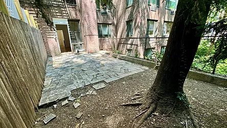 Rented by HOLTON REAL ESTATE INC.