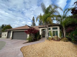 9949 N Granville Ave, Fresno, CA