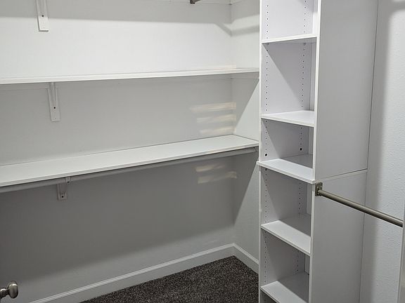 2nd image of 512 Doe Run Unit A