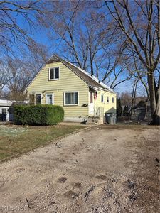 1391 Alphada Ave, Akron, OH, 44310