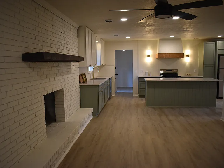1910 Kittrell Dr — Photo 19