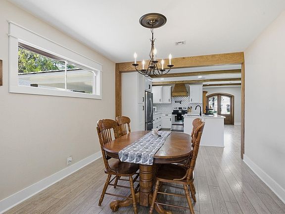 5th image of 622 May St