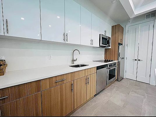 3rd image of 1245 Bedford Ave #7D