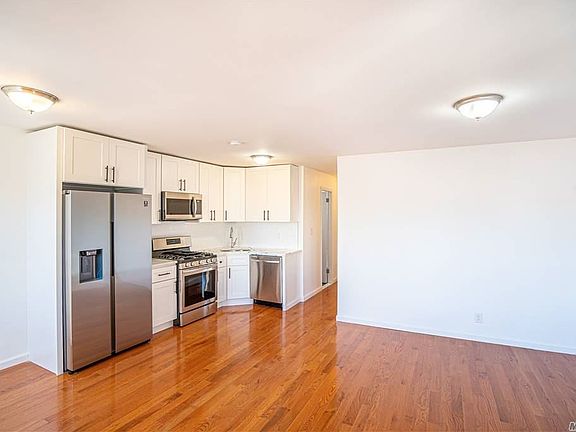 2nd image of 65-08 Almeda Ave