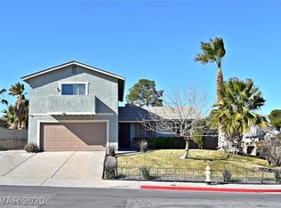 728 Strawberry Pl, Henderson, NV 89002