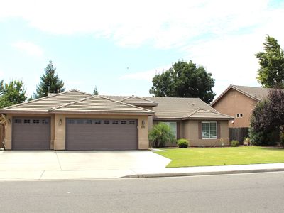 2151 W Orange Avenue, Porterville, CA, 93257
