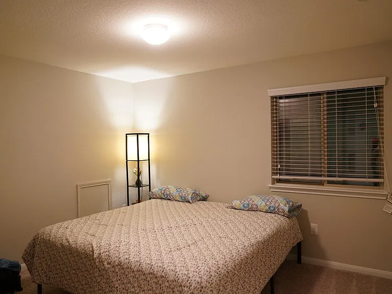 2404 Muzzie Ln — Photo 19
