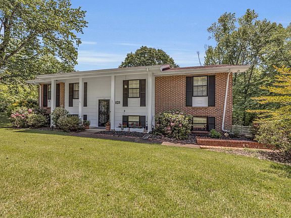 5th image of 118 Jane Manor Cir