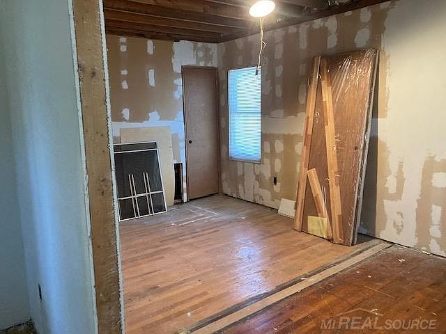 8442 Central St, photo 8