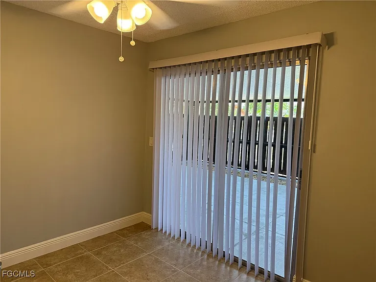 6331 Royal Woods Dr — Photo 10