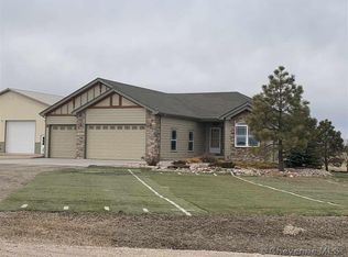 6672 Stone Trl, Cheyenne, WY 82009