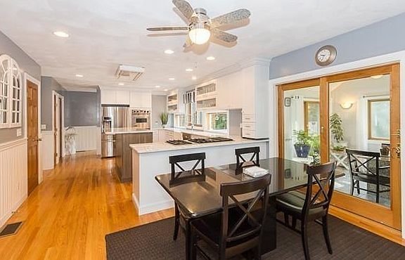 5th image of 5 Courtney Dr