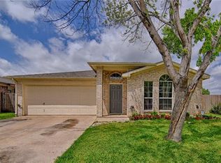5900 King William Dr, Arlington, TX 76018