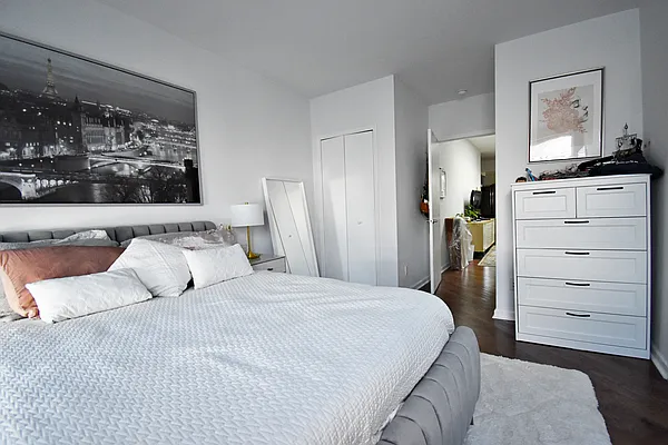 Rented by Compass | media 14