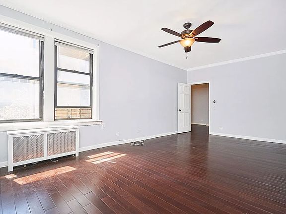 5th image of 583 W 215th St APT D5