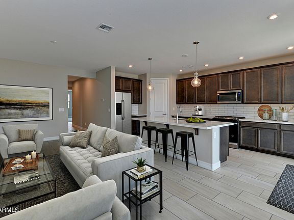 4th image of 5811 N 192ND Avenue