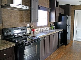 9009 NW 10th St TRLR 2, Oklahoma City, OK 73127