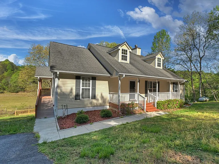 863 Woodland Dr — Photo 20