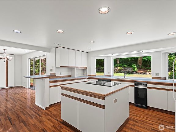 4th image of 12621 Nyanza Road SW