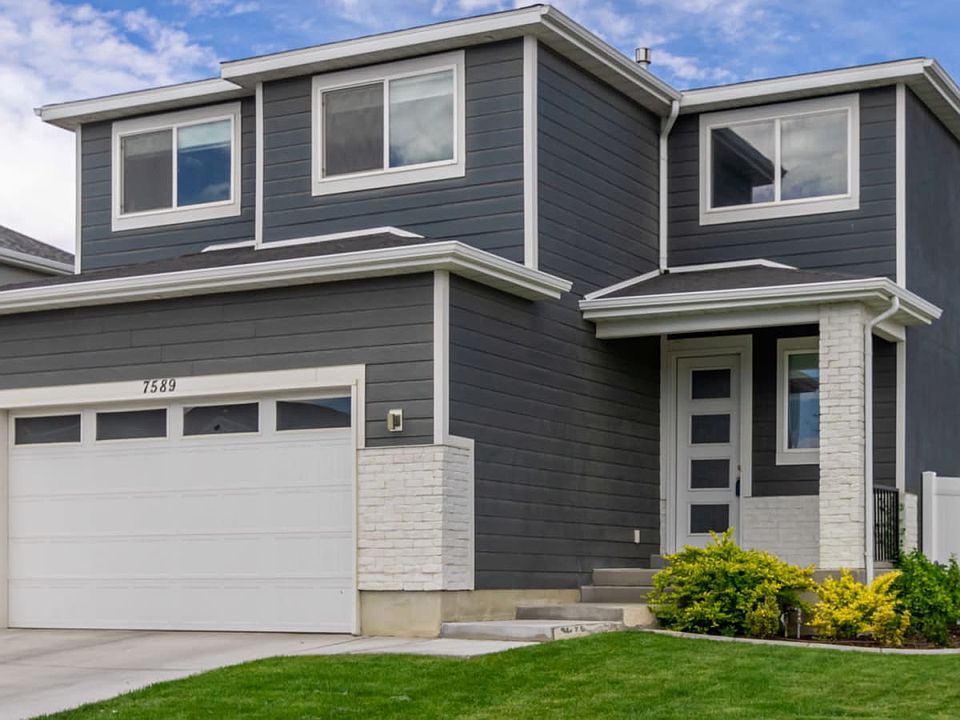 1st image of 7589 N Silver Park Dr