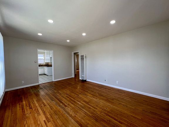 5th image of 17219 Crenshaw Blvd #17219