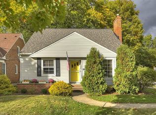 21340 Cromwell Ave, Fairview Park, OH 44126